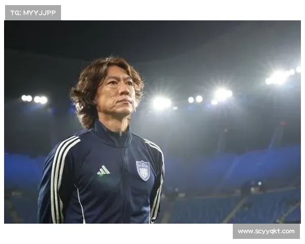 洪明甫因执教韩国队遭蔚山球迷辱骂“滚蛋” 赛后发布会深表歉意 洪明甫因执教韩国队遭蔚山球迷辱骂“滚蛋” 赛后发布会深表歉意