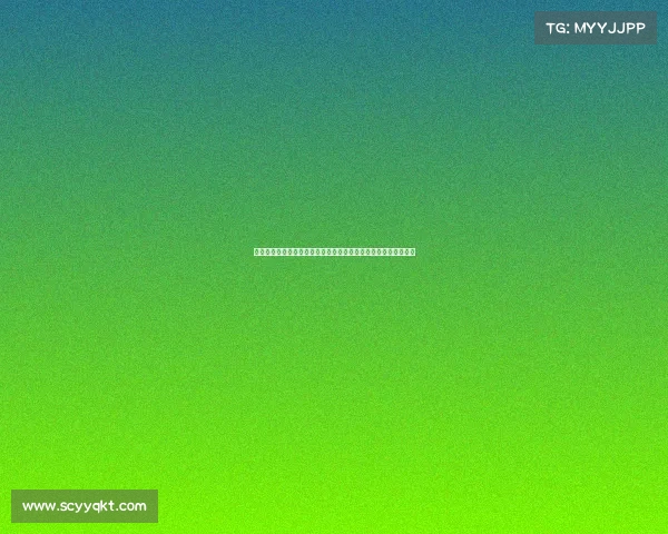 雷迪克搂抱祝贺女解说创历史：老阿姨感动哽咽，见证历史性时刻